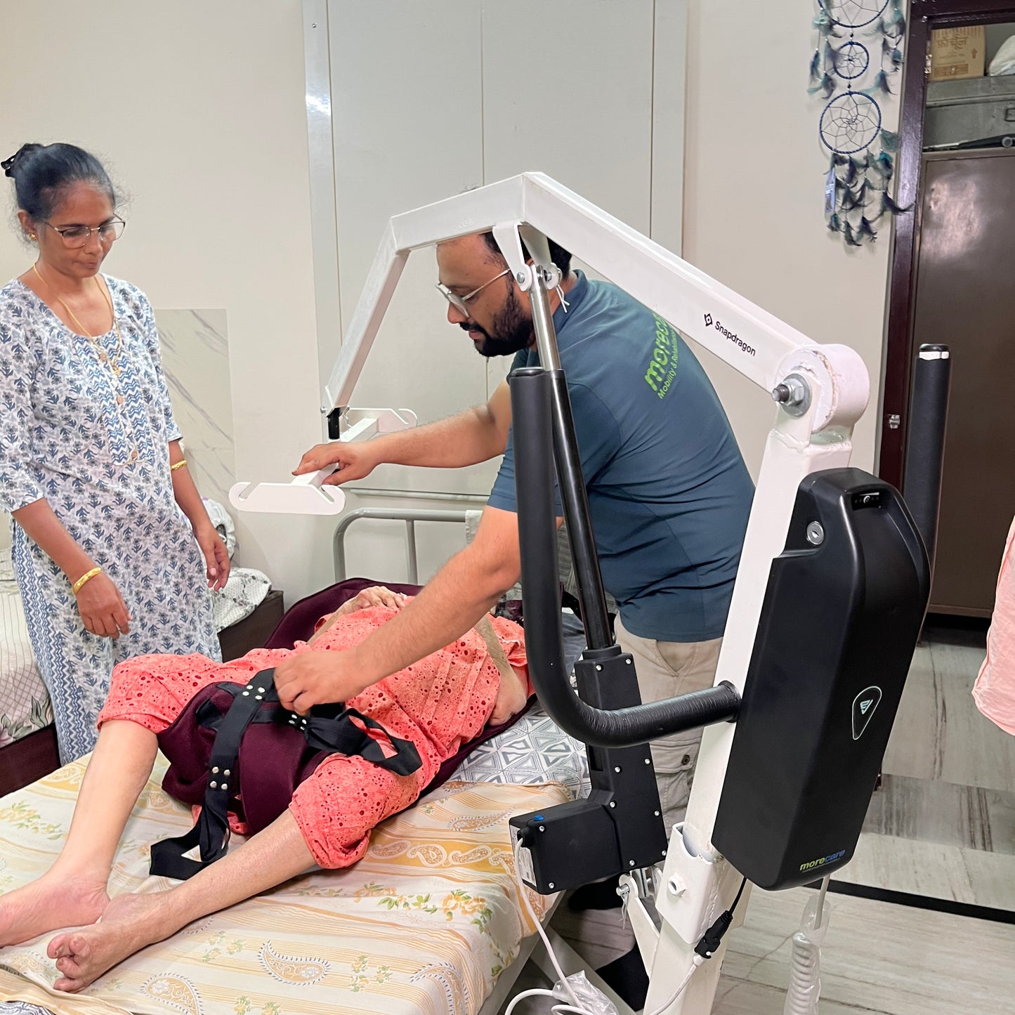 Electric Patient Lift & Transfer Hoist with Walk Sling - Snapdragon