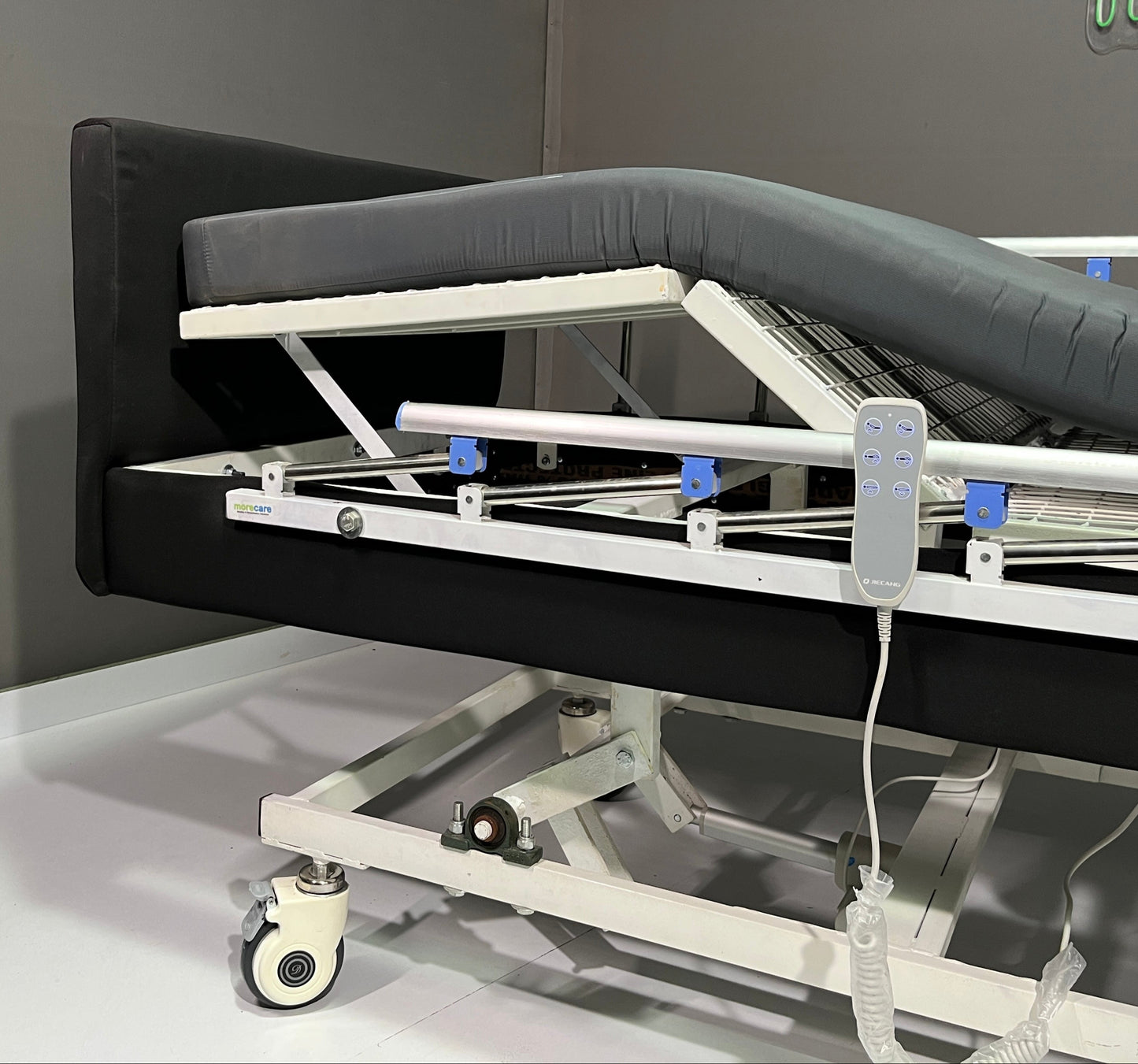 Electric Adjustable Hi Low Full Fowler Patient Bed ( Iris )