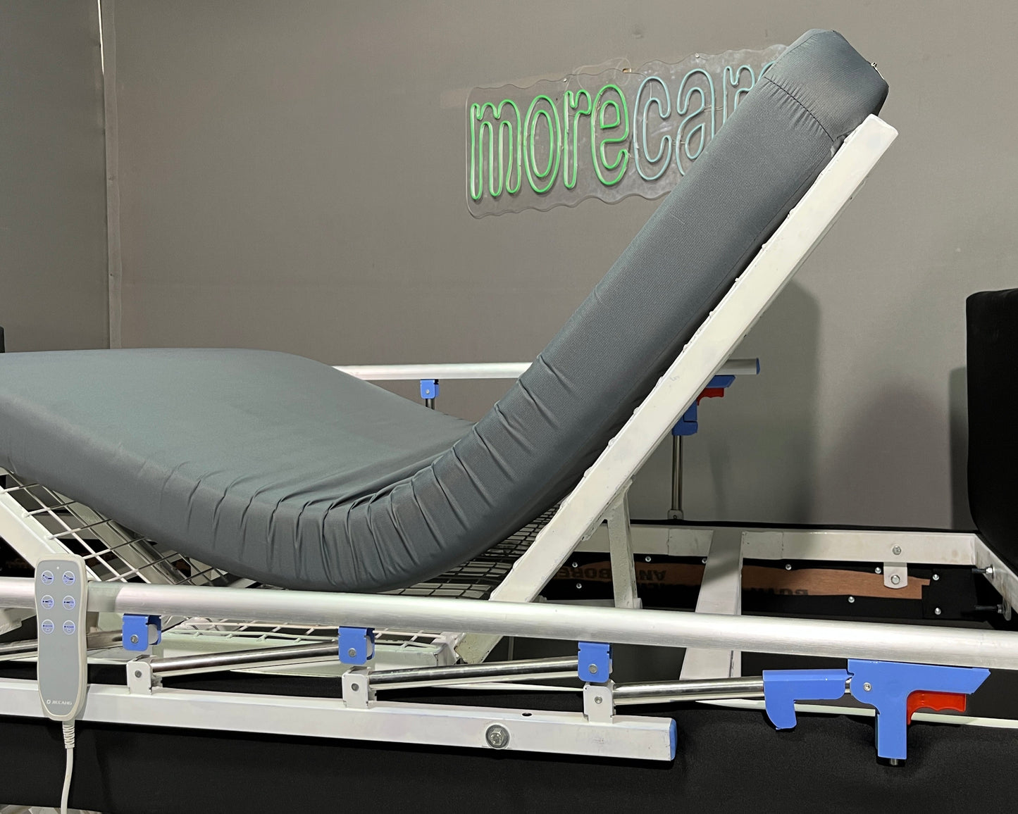 Electric Adjustable Hi Low Full Fowler Patient Bed ( Iris )