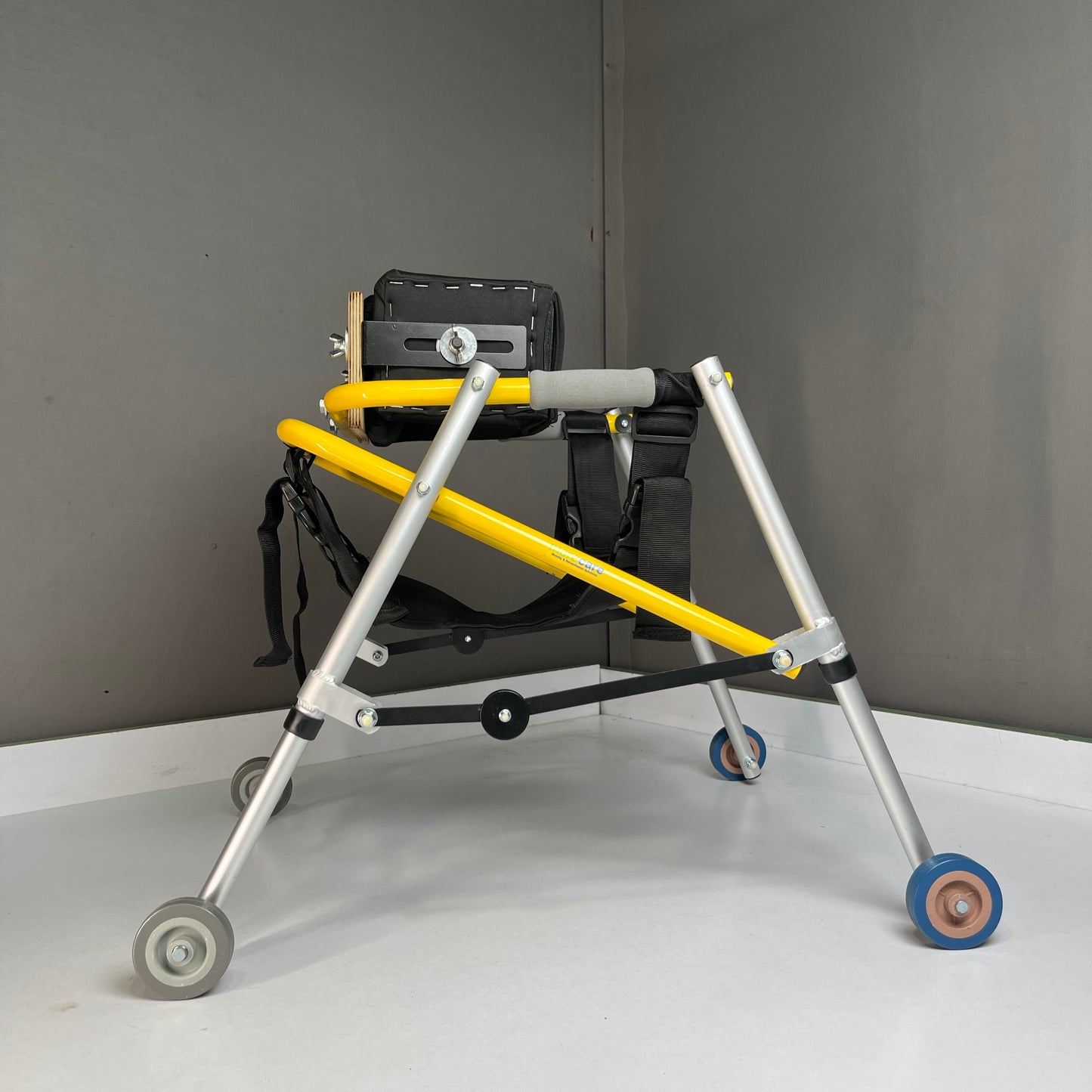 CP Posterior Walker With Butterfly Sling (Daisy)