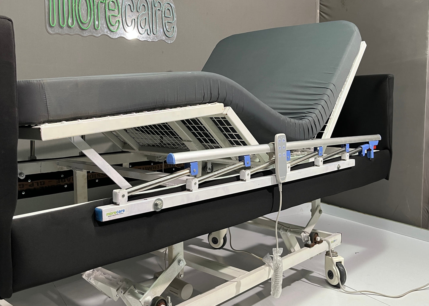 Electric Adjustable Hi Low Full Fowler Patient Bed ( Iris )