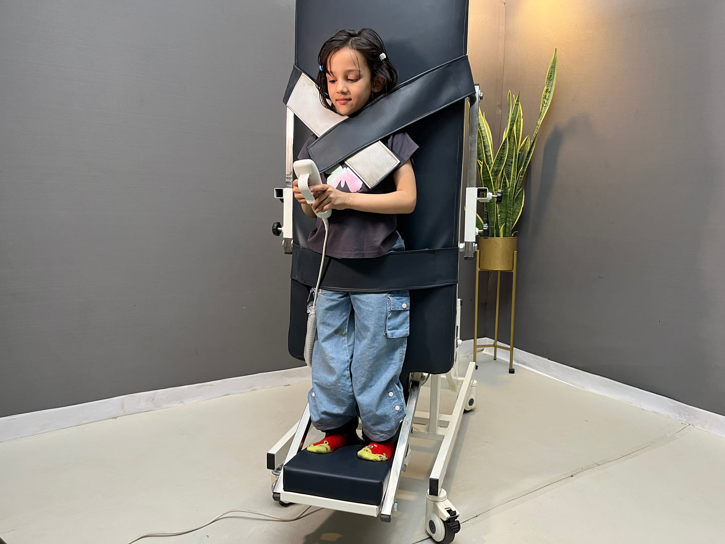 Morecare Electric Tilt Table for Kids – 90° Adjustable Pediatric Tilt Therapy Table